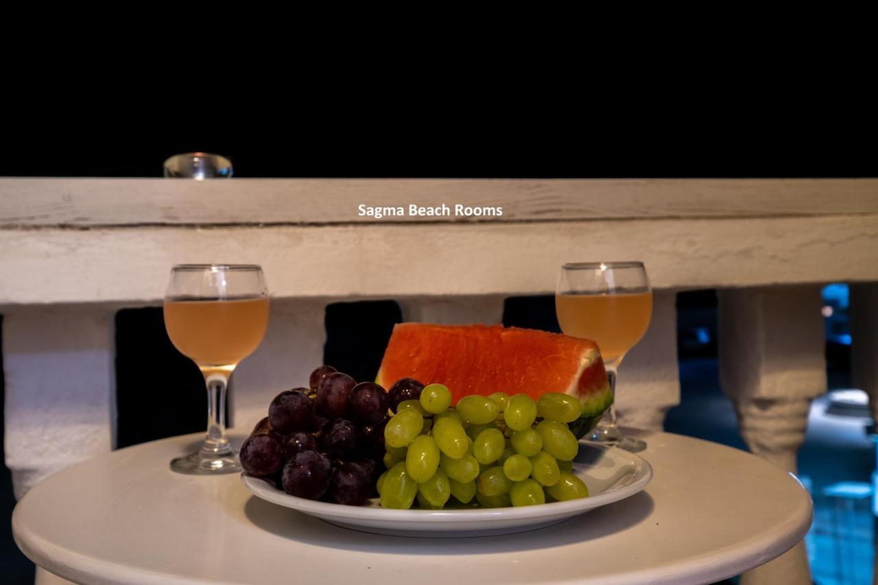 Sagma Beach Rooms 佩里萨 外观 照片