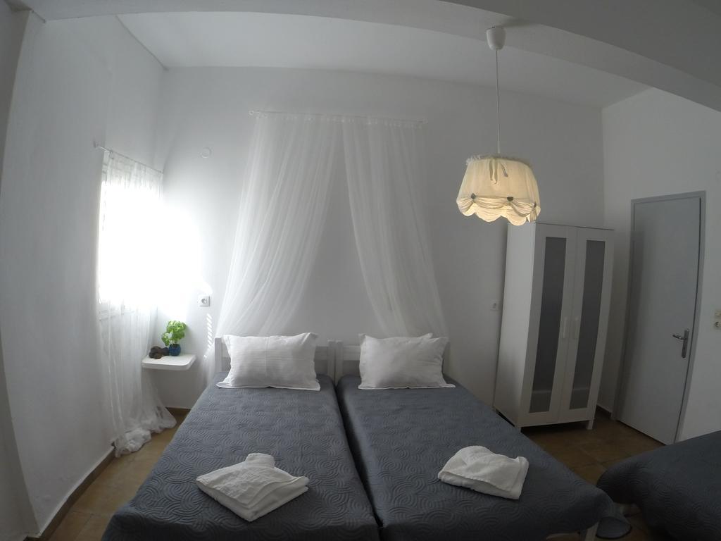 Sagma Beach Rooms 佩里萨 外观 照片